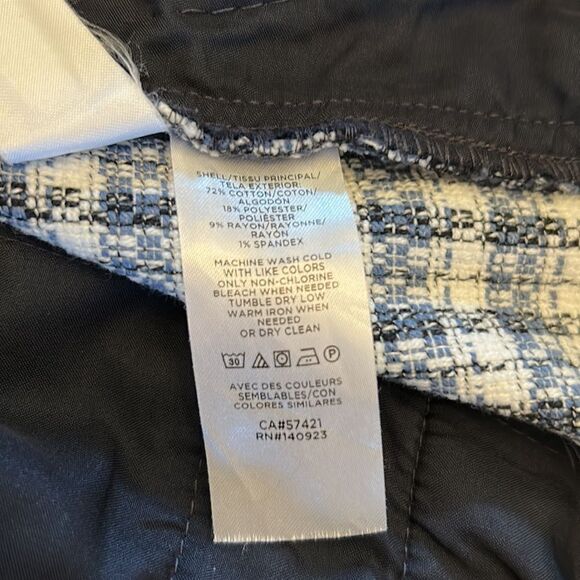 Loft plaid blue white twill shorts Size 14 EUC - Picture 7 of 7